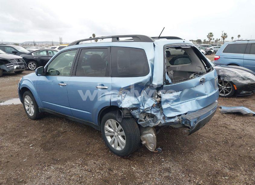 Photo 3 of 2012 Subaru Forester 2.5X PREMIUM (VIN JF2SHADC5CH422056)