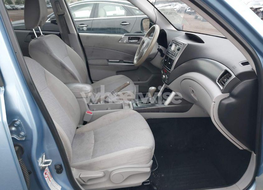 Photo 5 of 2012 Subaru Forester 2.5X PREMIUM (VIN JF2SHADC5CH422056)