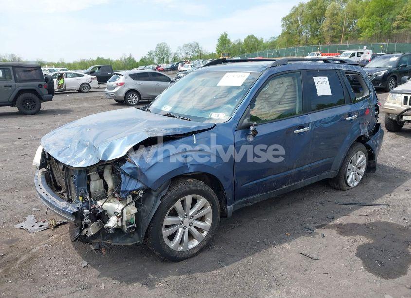 Photo 2 of 2012 Subaru Forester 2.5X PREMIUM (VIN JF2SHADC5CH425930)