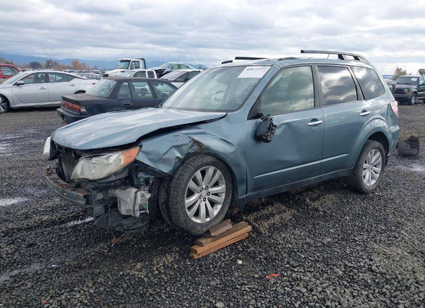 Photo 2 of 2012 Subaru Forester 2.5X PREMIUM (VIN JF2SHADC5CH436460)