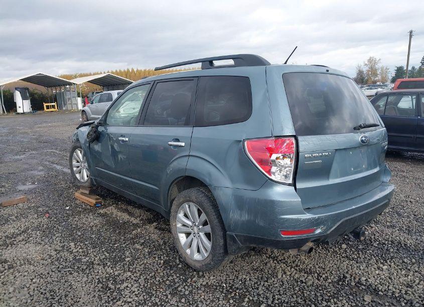Photo 3 of 2012 Subaru Forester 2.5X PREMIUM (VIN JF2SHADC5CH436460)