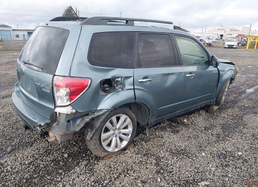 Photo 4 of 2012 Subaru Forester 2.5X PREMIUM (VIN JF2SHADC5CH436460)
