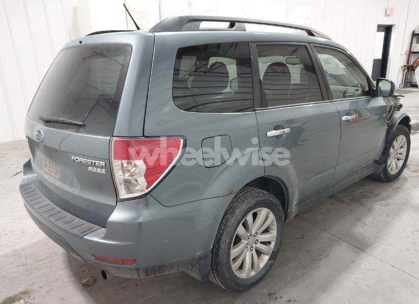 Photo 4 of 2012 Subaru Forester 2.5X PREMIUM (VIN JF2SHADC5CH469359)