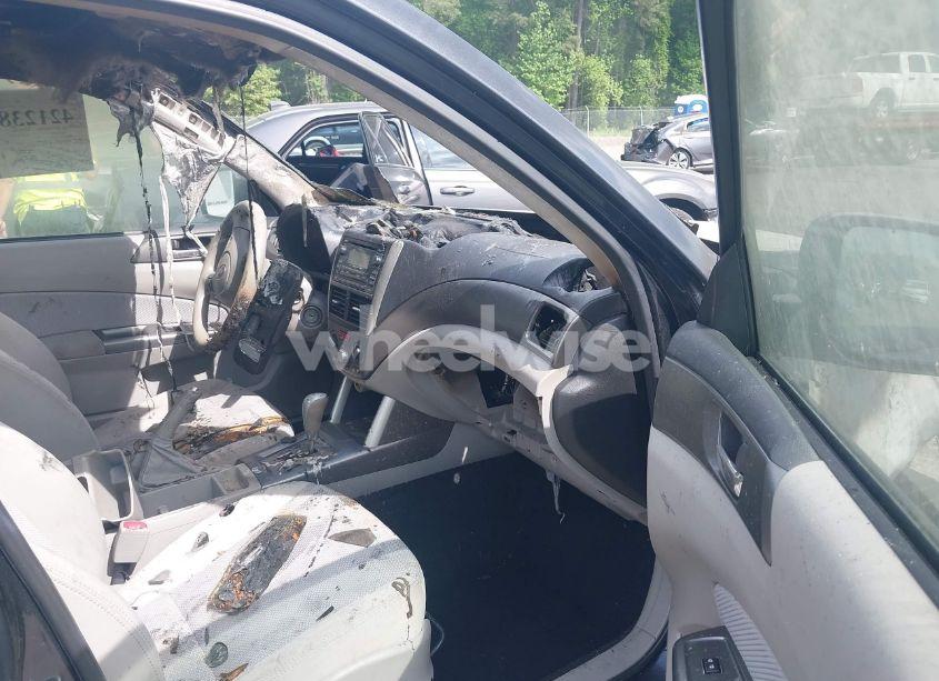 Photo 5 of 2011 Subaru Forester 2.5X PREMIUM (VIN JF2SHADC6BH726057)