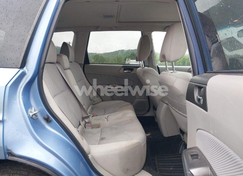 Photo 8 of 2011 Subaru Forester 2.5X PREMIUM (VIN JF2SHADC6BH755106)
