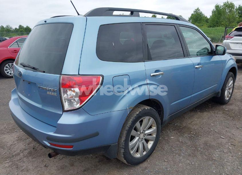 Photo 4 of 2011 Subaru Forester 2.5X PREMIUM (VIN JF2SHADC6BH758877)