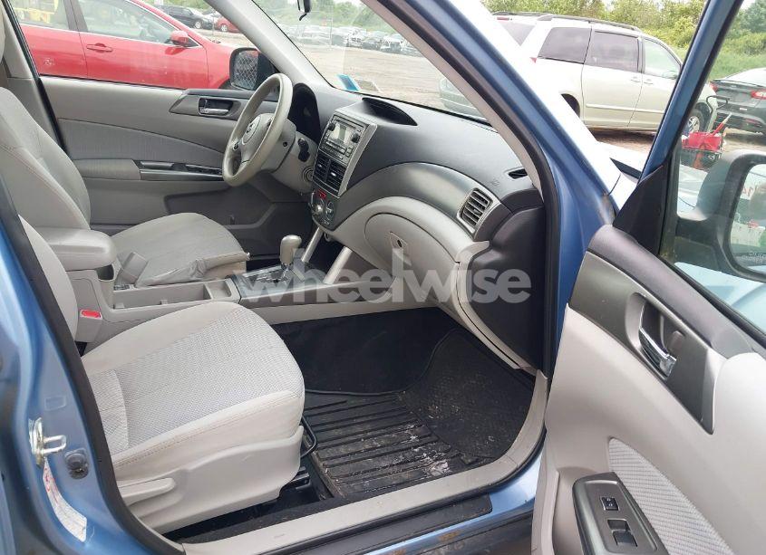 Photo 5 of 2011 Subaru Forester 2.5X PREMIUM (VIN JF2SHADC6BH758877)