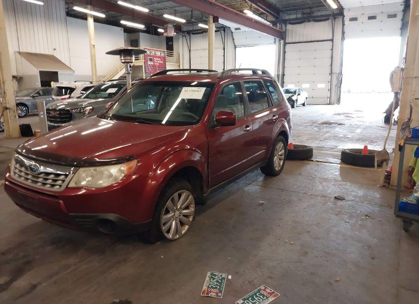Photo 2 of 2012 Subaru Forester 2.5X PREMIUM (VIN JF2SHADC6CH426052)