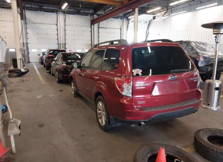 Photo 3 of 2012 Subaru Forester 2.5X PREMIUM (VIN JF2SHADC6CH426052)