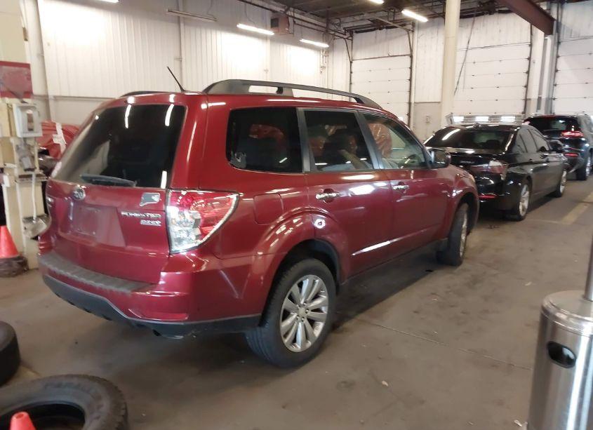 Photo 4 of 2012 Subaru Forester 2.5X PREMIUM (VIN JF2SHADC6CH426052)