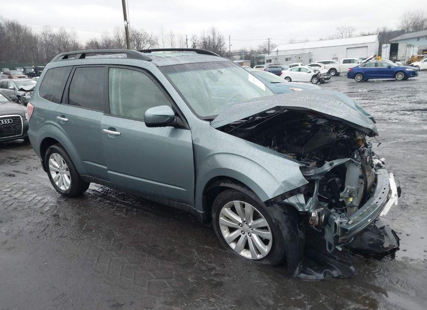 2012 Subaru Forester 2.5X PREMIUM (VIN JF2SHADC6CH452151) main photo