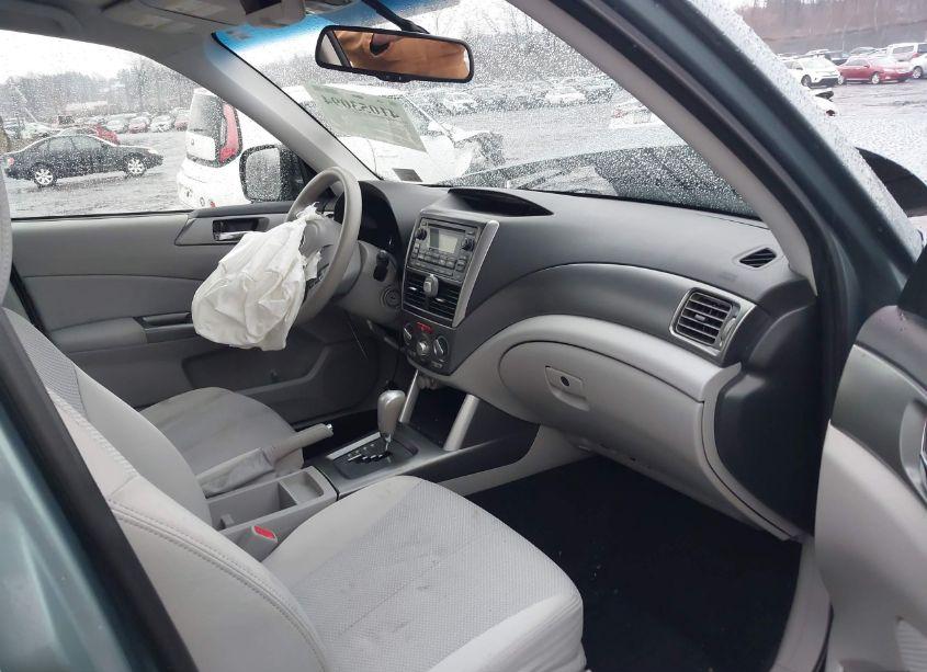 Photo 5 of 2012 Subaru Forester 2.5X PREMIUM (VIN JF2SHADC6CH452151)