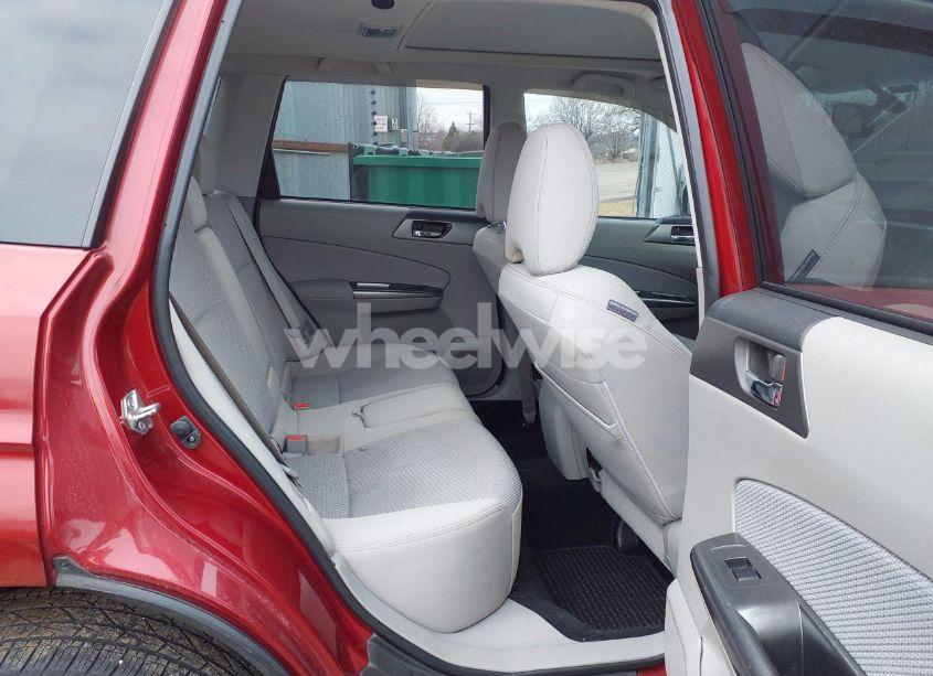 Photo 8 of 2013 Subaru Forester 2.5X PREMIUM (VIN JF2SHADC6DH433200)