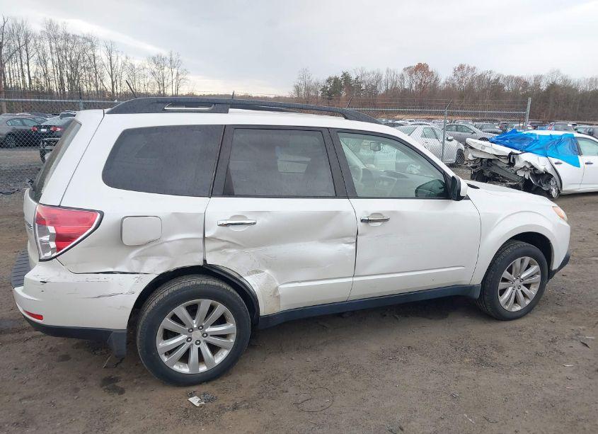 Photo 13 of 2011 Subaru Forester 2.5X PREMIUM (VIN JF2SHADC7BH772741)