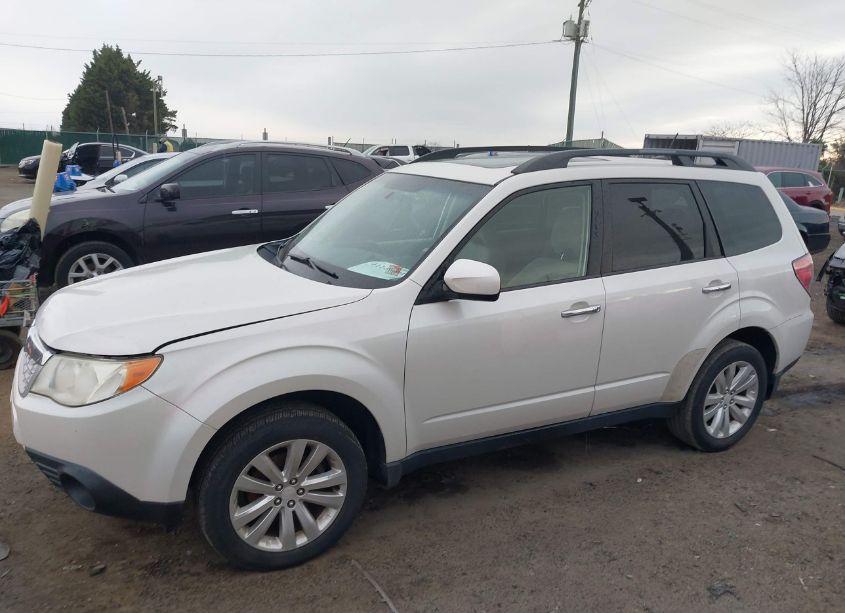 Photo 14 of 2011 Subaru Forester 2.5X PREMIUM (VIN JF2SHADC7BH772741)