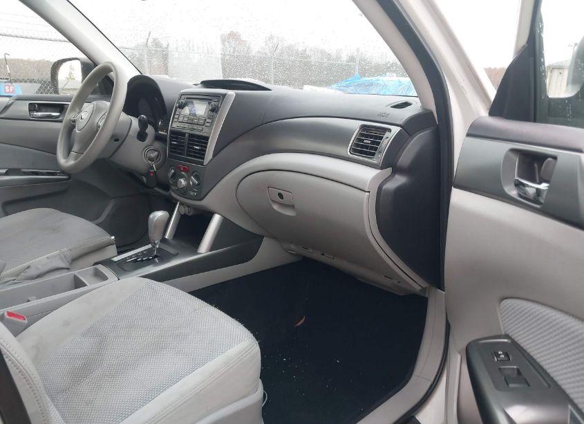 Photo 5 of 2011 Subaru Forester 2.5X PREMIUM (VIN JF2SHADC7BH772741)