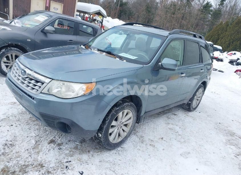 Photo 2 of 2012 Subaru Forester 2.5X PREMIUM (VIN JF2SHADC7CH410135)