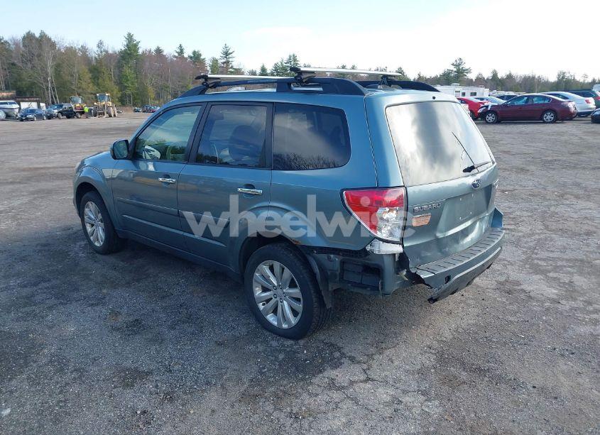 Photo 3 of 2012 Subaru Forester 2.5X PREMIUM (VIN JF2SHADC7CH434287)
