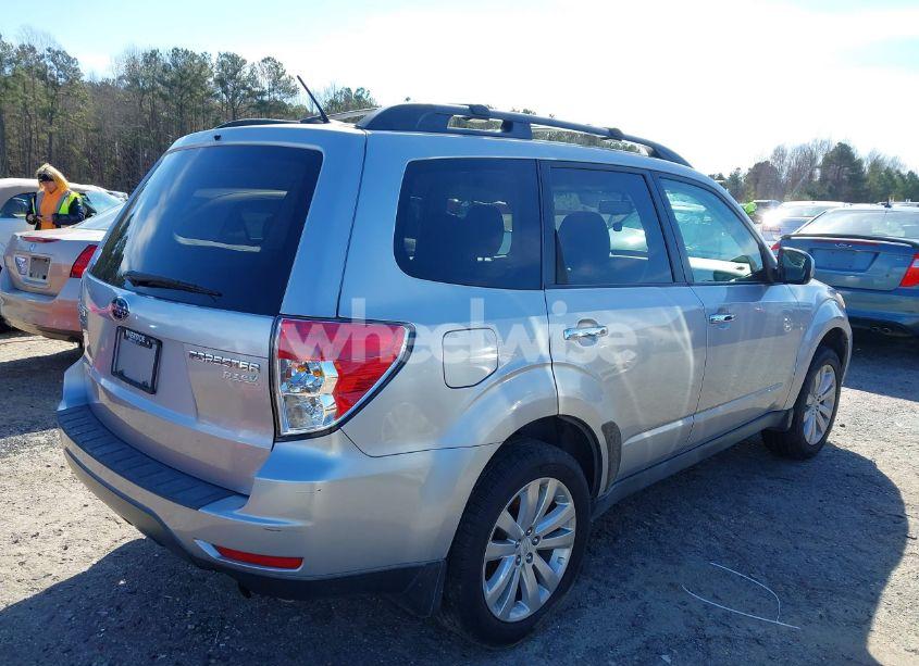 Photo 4 of 2012 Subaru Forester 2.5X PREMIUM (VIN JF2SHADC7CH455947)