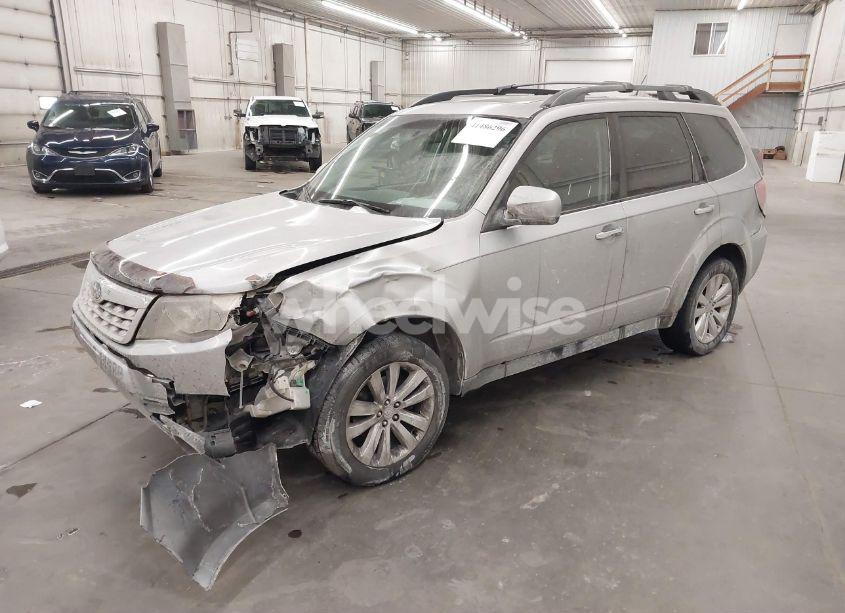 Photo 2 of 2012 Subaru Forester 2.5X PREMIUM (VIN JF2SHADC7CH464339)
