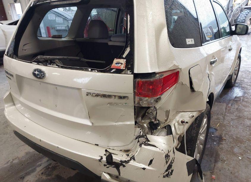 Photo 6 of 2013 Subaru Forester 2.5X PREMIUM (VIN JF2SHADC7DH430824)