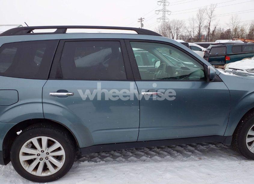 Photo 13 of 2013 Subaru Forester 2.5X PREMIUM (VIN JF2SHADC7DH445131)