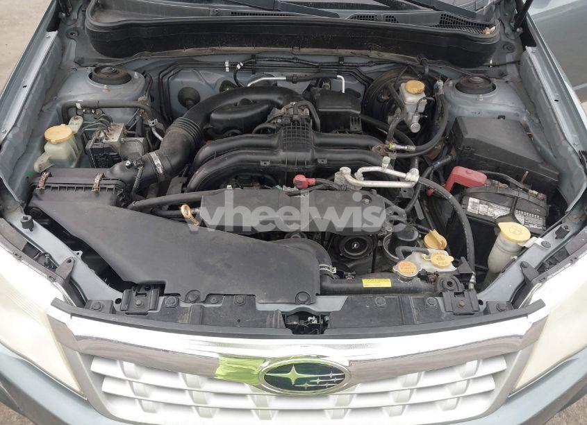 Photo 10 of 2011 Subaru Forester 2.5X PREMIUM (VIN JF2SHADC8BH780685)