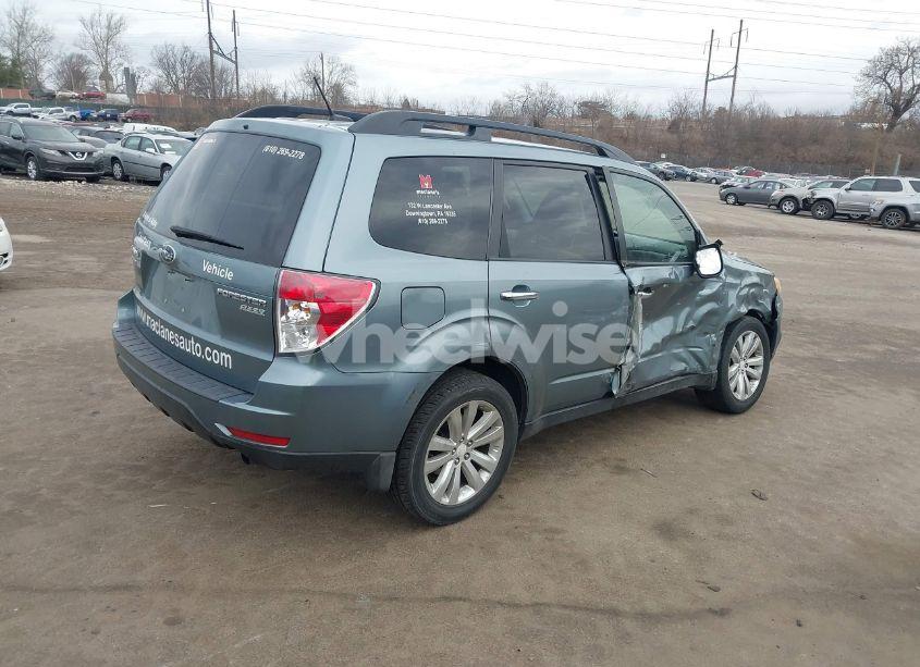 Photo 4 of 2011 Subaru Forester 2.5X PREMIUM (VIN JF2SHADC8BH780685)