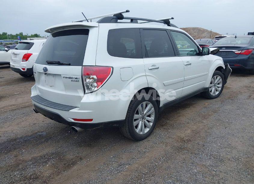 Photo 4 of 2012 Subaru Forester 2.5X PREMIUM (VIN JF2SHADC8CH401203)