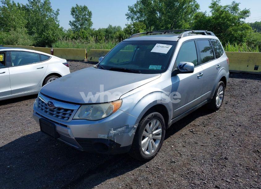 Photo 2 of 2012 Subaru Forester 2.5X PREMIUM (VIN JF2SHADC8CH424853)