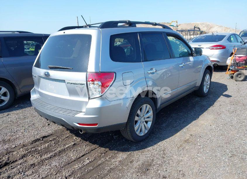 Photo 4 of 2012 Subaru Forester 2.5X PREMIUM (VIN JF2SHADC8CH424853)