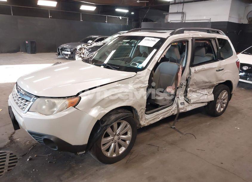 Photo 2 of 2012 Subaru Forester 2.5X PREMIUM (VIN JF2SHADC8CH429115)