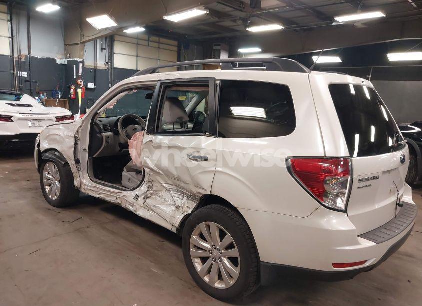 Photo 6 of 2012 Subaru Forester 2.5X PREMIUM (VIN JF2SHADC8CH429115)