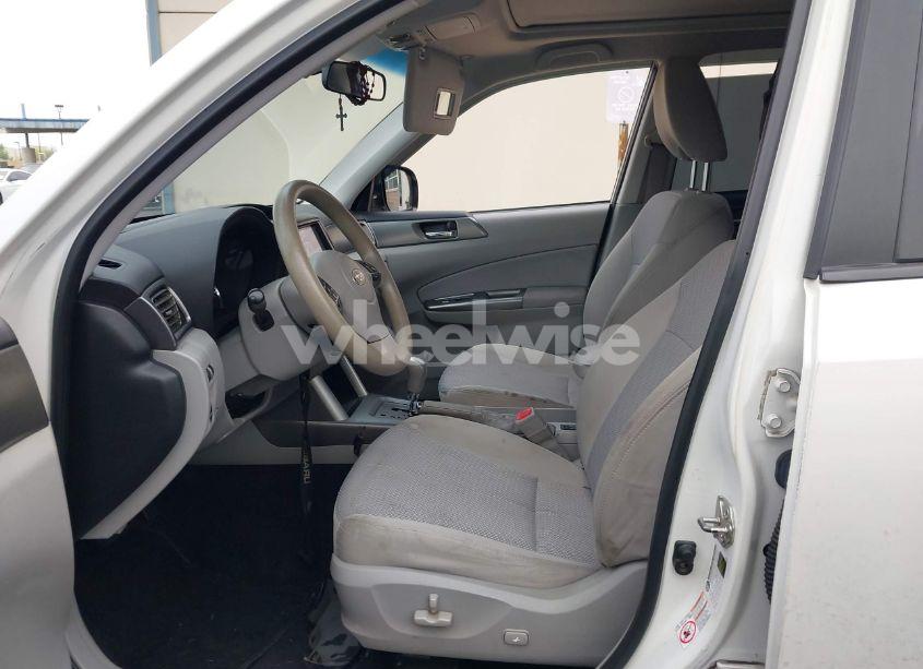 Photo 5 of 2013 Subaru Forester 2.5X PREMIUM (VIN JF2SHADC8DH422280)