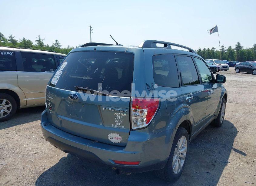 Photo 4 of 2011 Subaru Forester 2.5X PREMIUM (VIN JF2SHADC9BG731761)