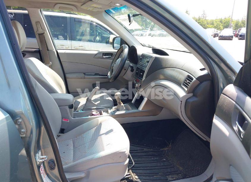 Photo 5 of 2011 Subaru Forester 2.5X PREMIUM (VIN JF2SHADC9BG731761)