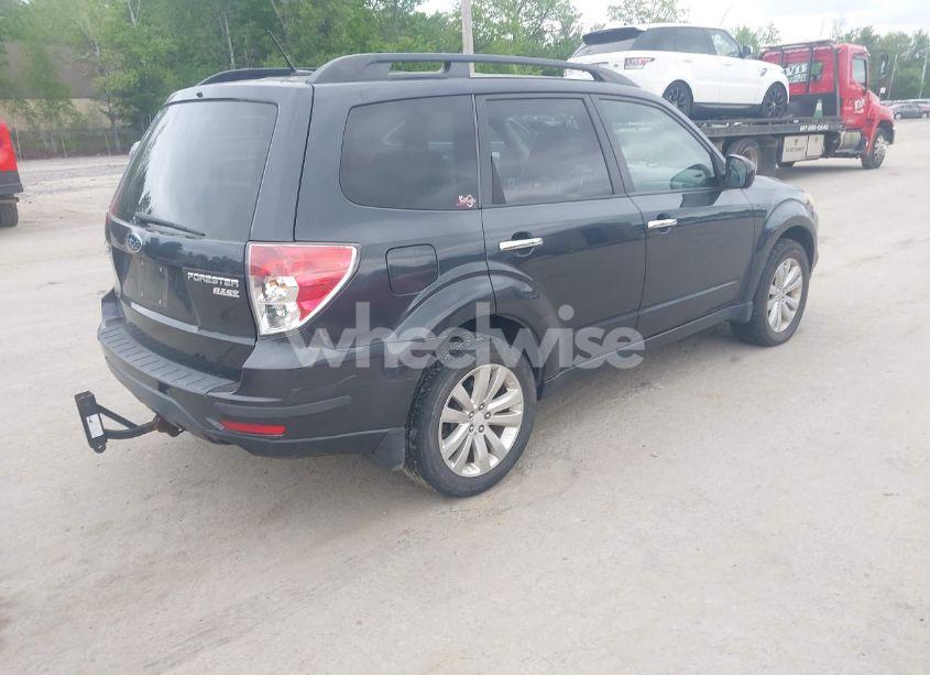 Photo 4 of 2011 Subaru Forester 2.5X PREMIUM (VIN JF2SHADC9BG754554)