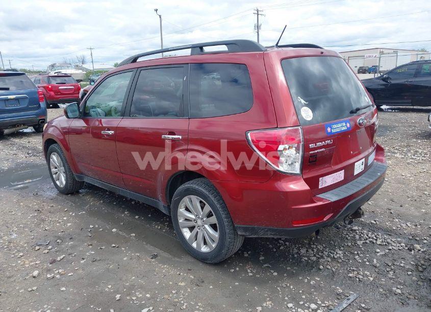 Photo 3 of 2011 Subaru Forester 2.5X PREMIUM (VIN JF2SHADC9BH723895)