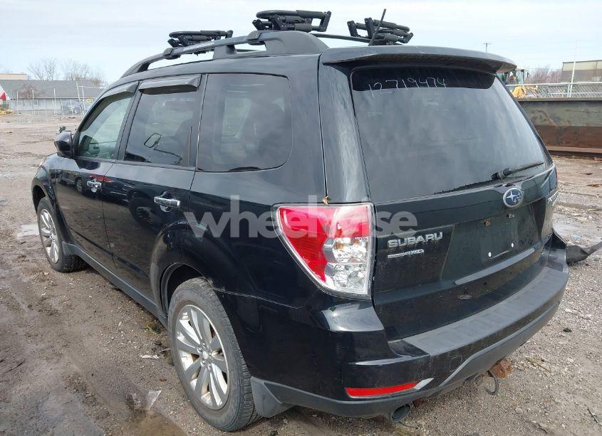 Photo 3 of 2011 Subaru Forester 2.5X PREMIUM (VIN JF2SHADC9BH724187)