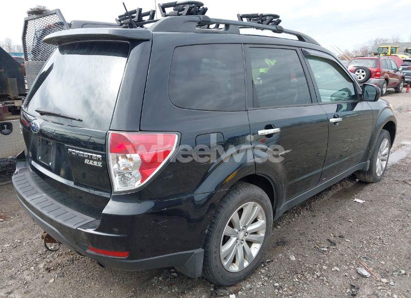Photo 4 of 2011 Subaru Forester 2.5X PREMIUM (VIN JF2SHADC9BH724187)