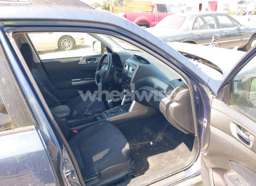 Photo 5 of 2011 Subaru Forester 2.5X PREMIUM (VIN JF2SHADC9BH741197)