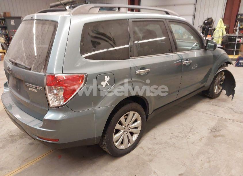 Photo 4 of 2011 Subaru Forester 2.5X PREMIUM (VIN JF2SHADC9BH742706)