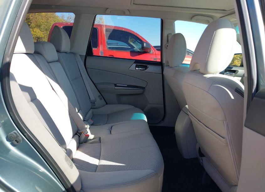 Photo 8 of 2011 Subaru Forester 2.5X PREMIUM (VIN JF2SHADC9BH748621)