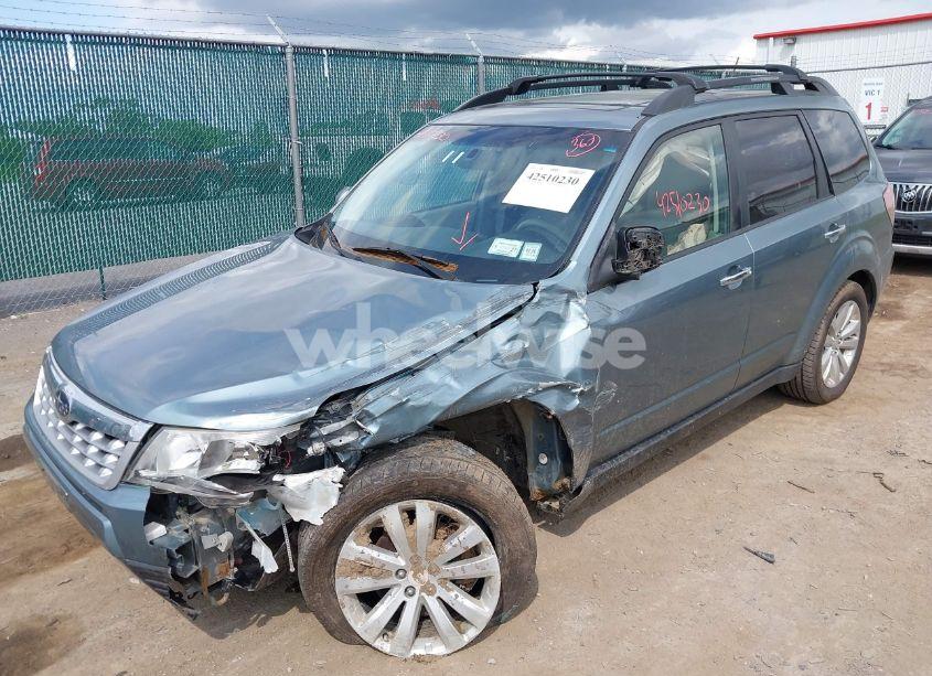 Photo 2 of 2011 Subaru Forester 2.5X PREMIUM (VIN JF2SHADC9BH751020)