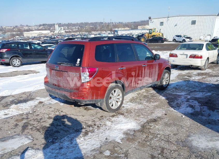 Photo 4 of 2011 Subaru Forester 2.5X PREMIUM (VIN JF2SHADC9BH756816)