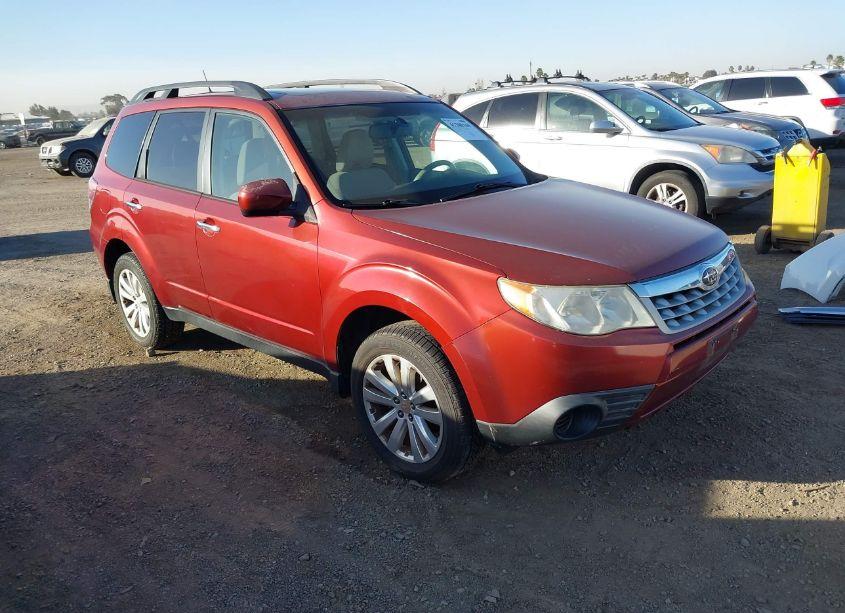2012 Subaru Forester (VIN JF2SHADC9CH441760) main photo