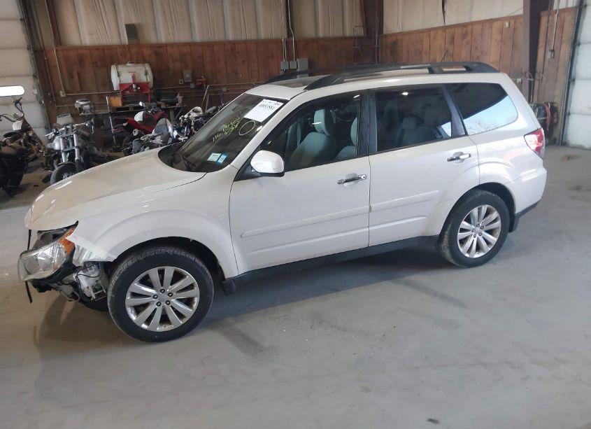 Photo 2 of 2012 Subaru Forester 2.5X PREMIUM (VIN JF2SHADC9CH468960)