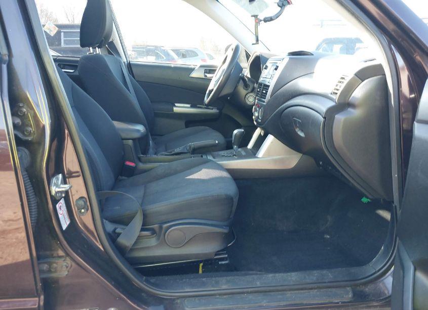 Photo 5 of 2013 Subaru Forester 2.5X PREMIUM (VIN JF2SHADC9DH404127)