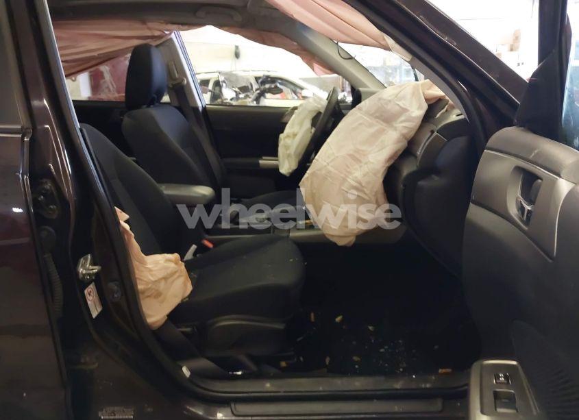 Photo 5 of 2013 Subaru Forester 2.5X PREMIUM (VIN JF2SHADC9DH436348)