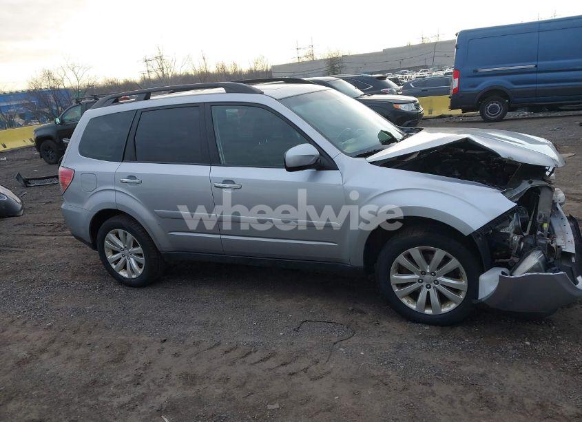 Photo 13 of 2013 Subaru Forester 2.5X PREMIUM (VIN JF2SHADC9DH445745)